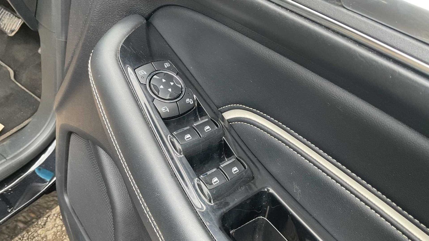 Used Ford Edge 2019 for sale - 76125942: Photo 18