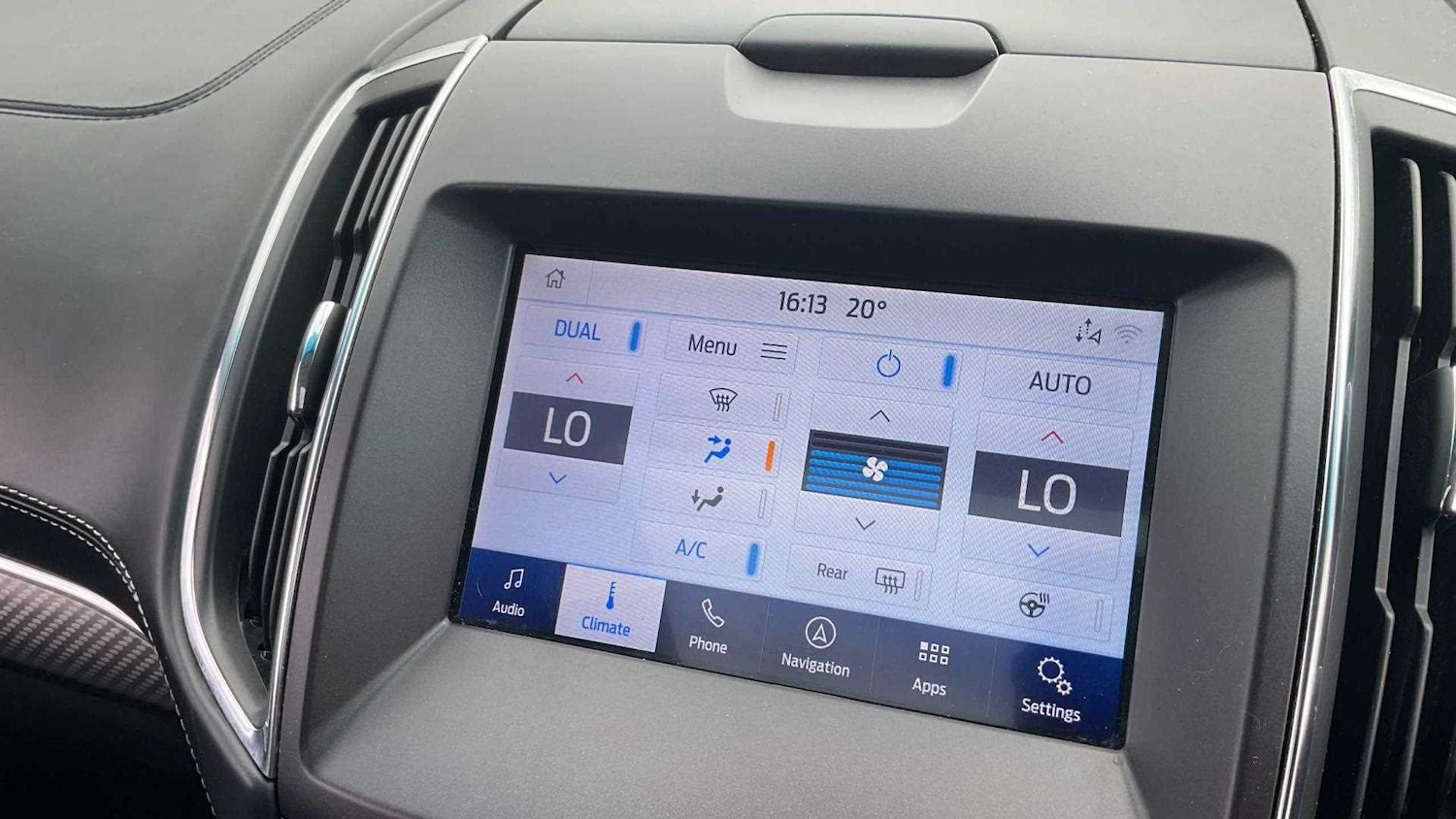 Used Ford Edge 2019 for sale - 76125942: Photo 34