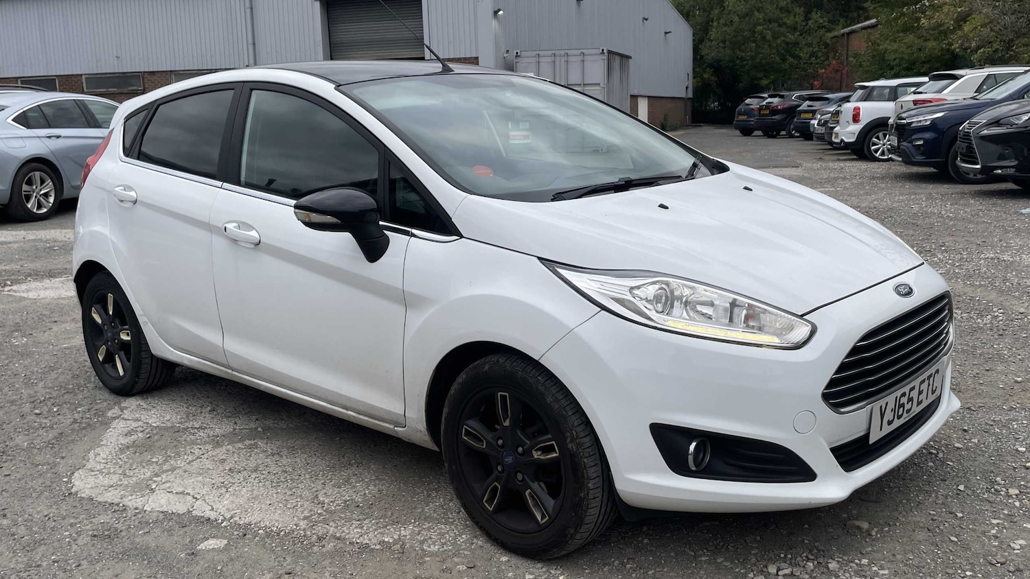 Used Ford Fiesta 2016 for sale - 76088134: Photo 1