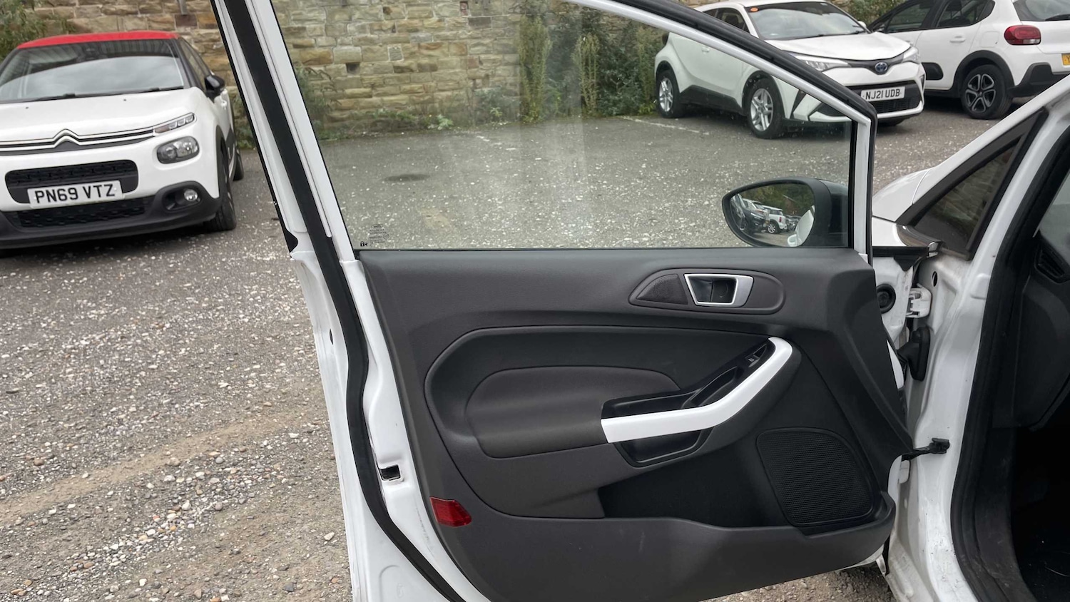 Used Ford Fiesta 2016 for sale - 76088134: Photo 16