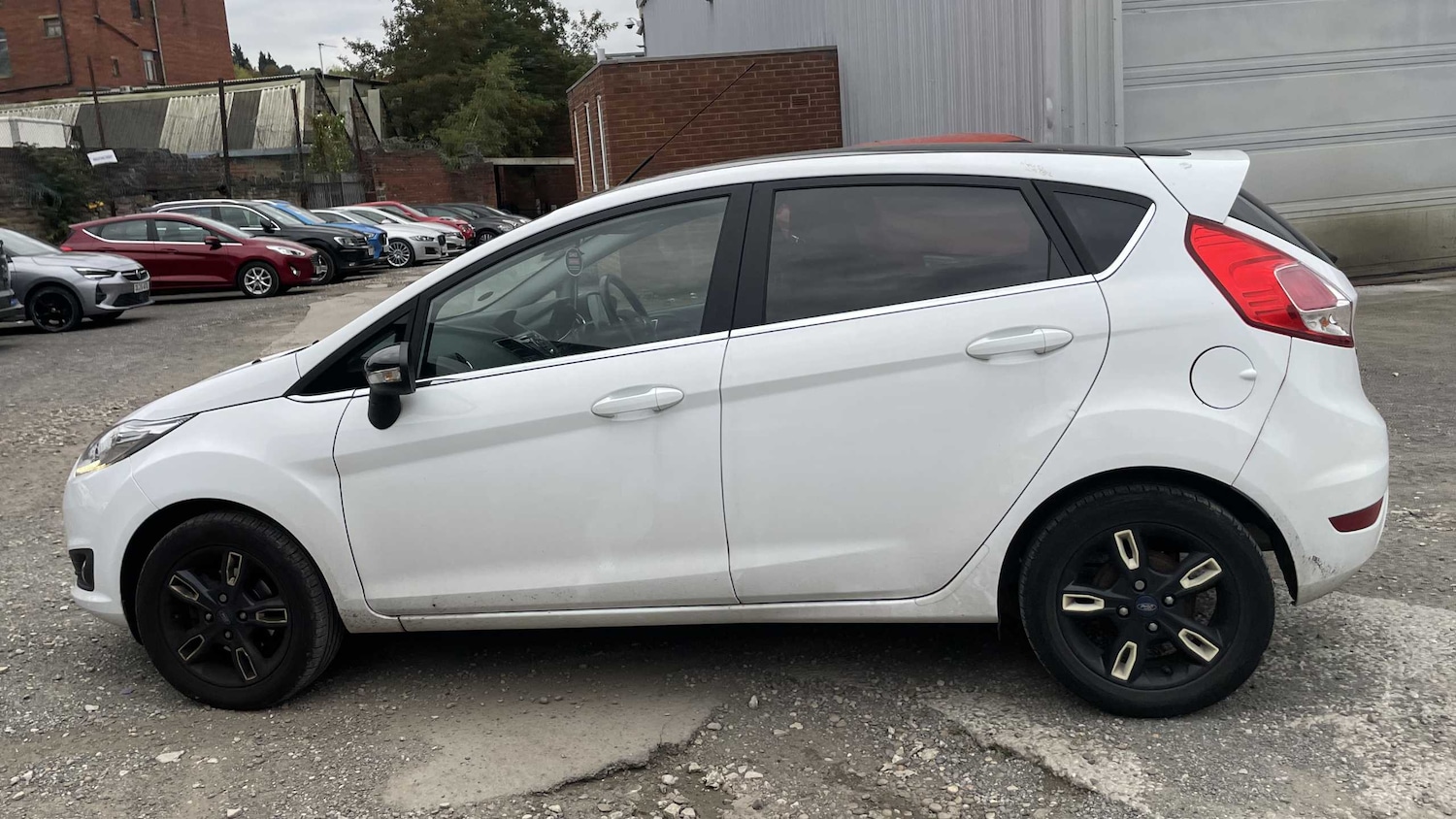 Used Ford Fiesta 2016 for sale - 76088134: Photo 7