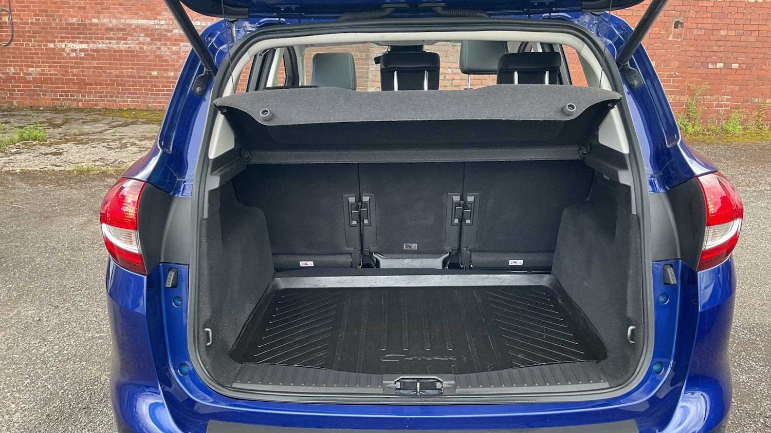 Vehicle 14