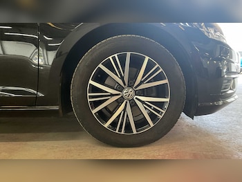 Used Volkswagen Golf 2018 for sale - 75903284: Photo