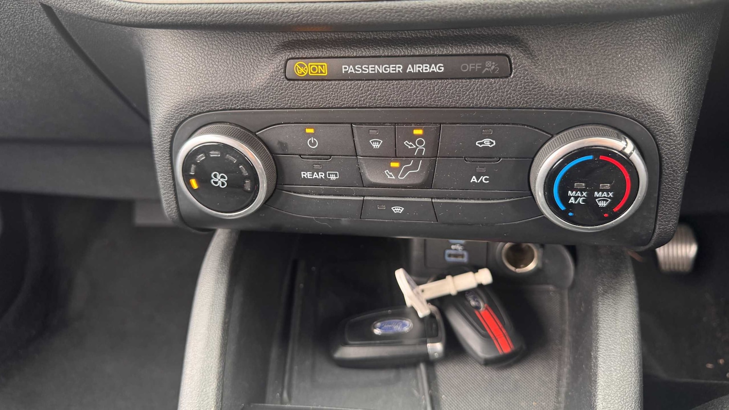 Used Ford Kuga 2020 for sale - 76113497: Photo 32