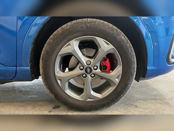 Used Ford Kuga 2025 for sale - 76100626: Photo 3