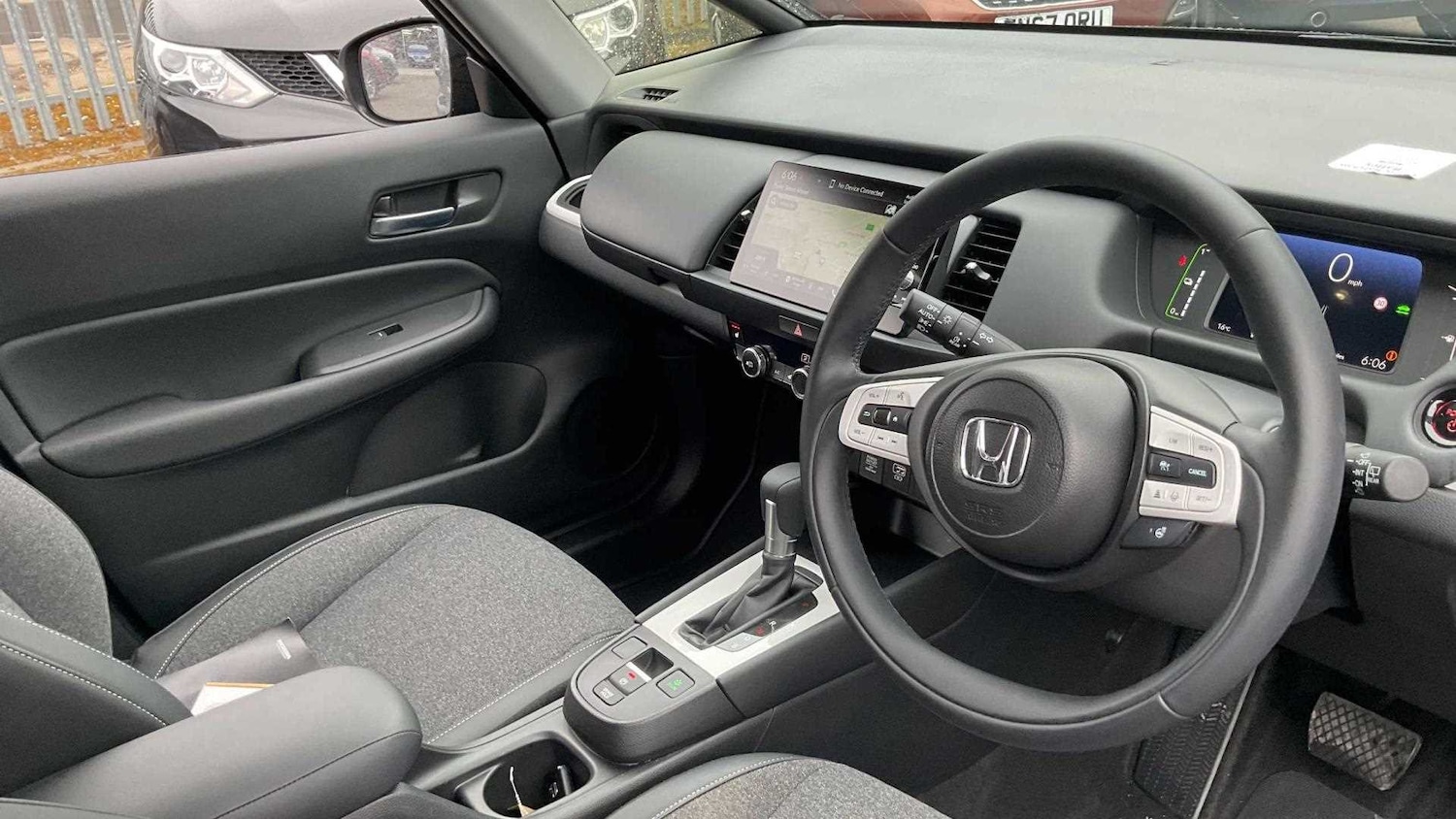 Used Honda Jazz 2024 for sale - 76113334: Photo 27
