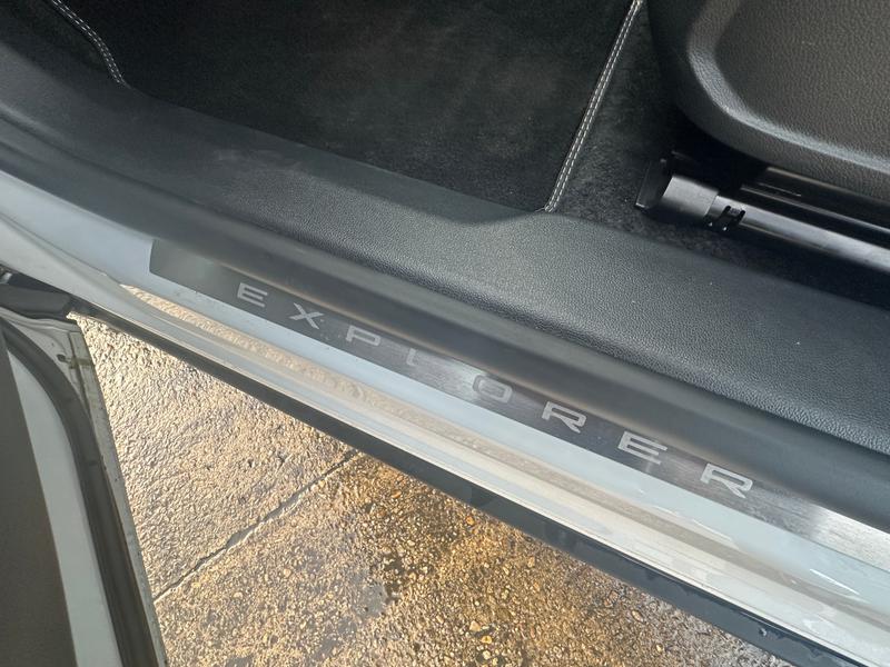 Used Ford Explorer 2025 for sale - 77152033: Photo 14