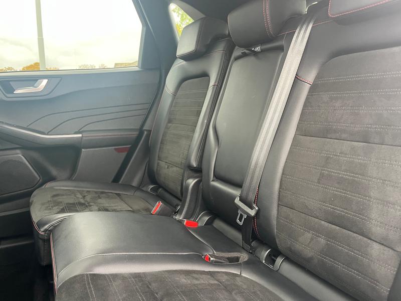 Used Ford Kuga 2024 for sale - 76797096: Photo 17