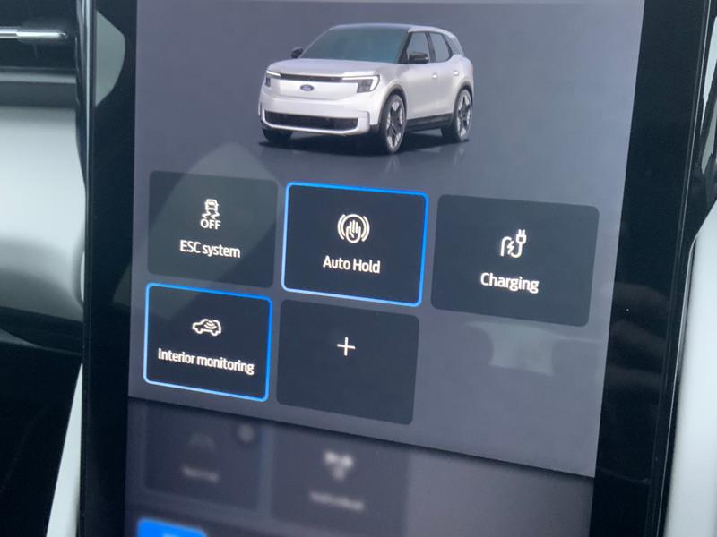 Used Ford Explorer 2024 for sale - 77152060: Photo 17