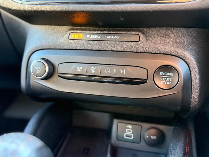 Used Ford Focus 2023 for sale - 76895329: Photo 22