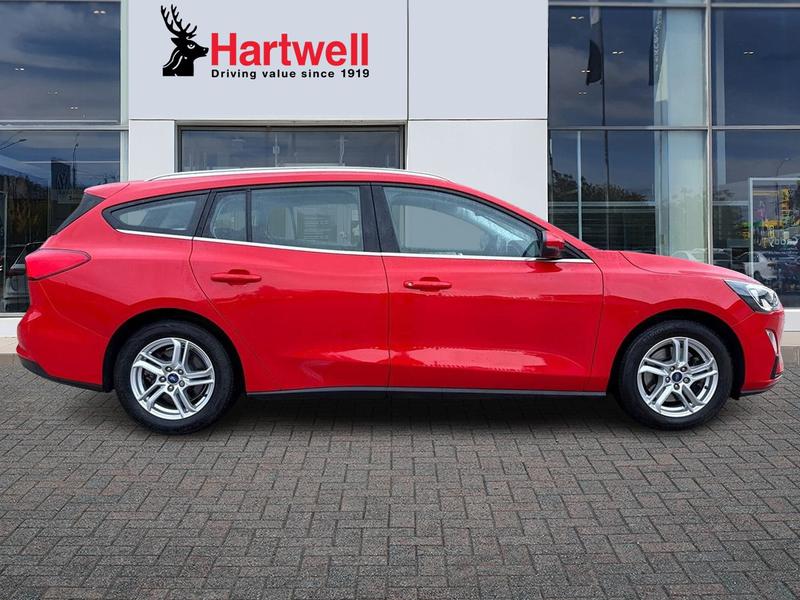 Used Ford Focus 2021 for sale - 77152044: Photo 2