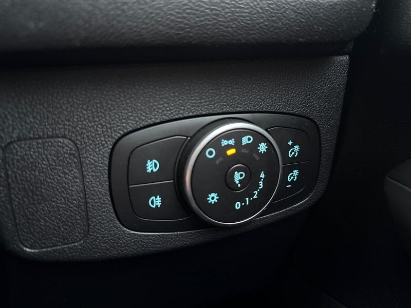 Used Ford Focus 2021 for sale - 77152044: Photo 22