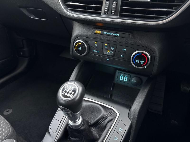 Used Ford Focus 2021 for sale - 77152044: Photo 23