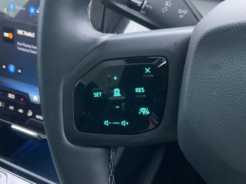 Used Ford Explorer 2024 for sale - 76797016: Photo 16