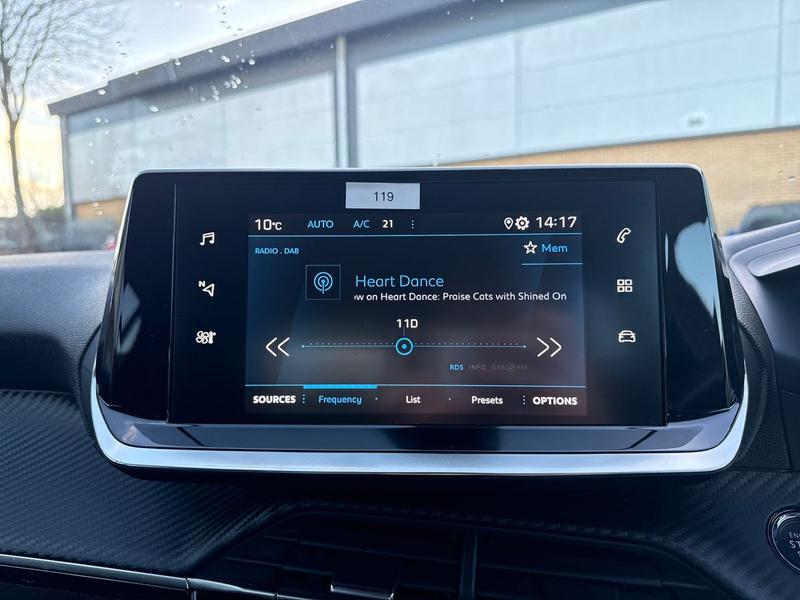 Used Peugeot 208 2020 for sale - 76796989: Photo 24