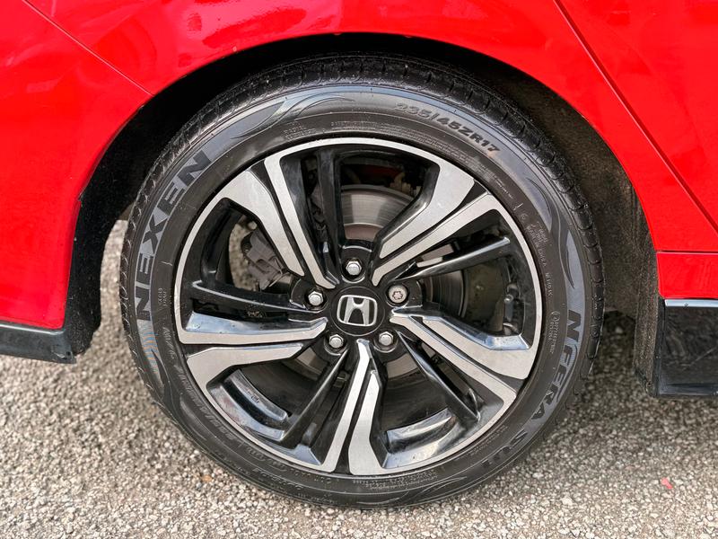 Used Honda Civic 2017 for sale - 76796985: Photo 10