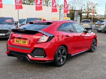 Used Honda Civic 2017 for sale - 76796985: Photo