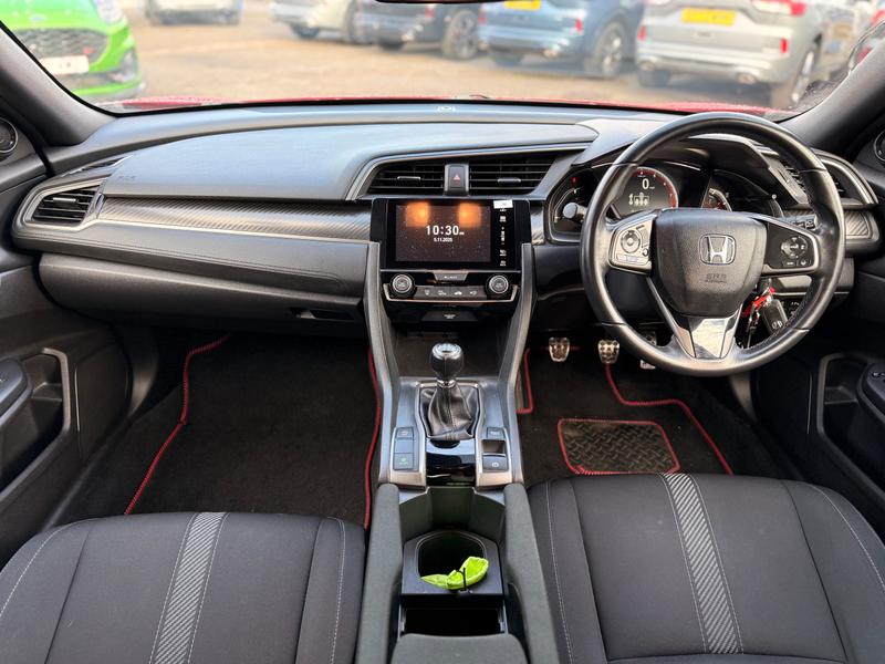 Used Honda Civic 2017 for sale - 76796985: Photo 4