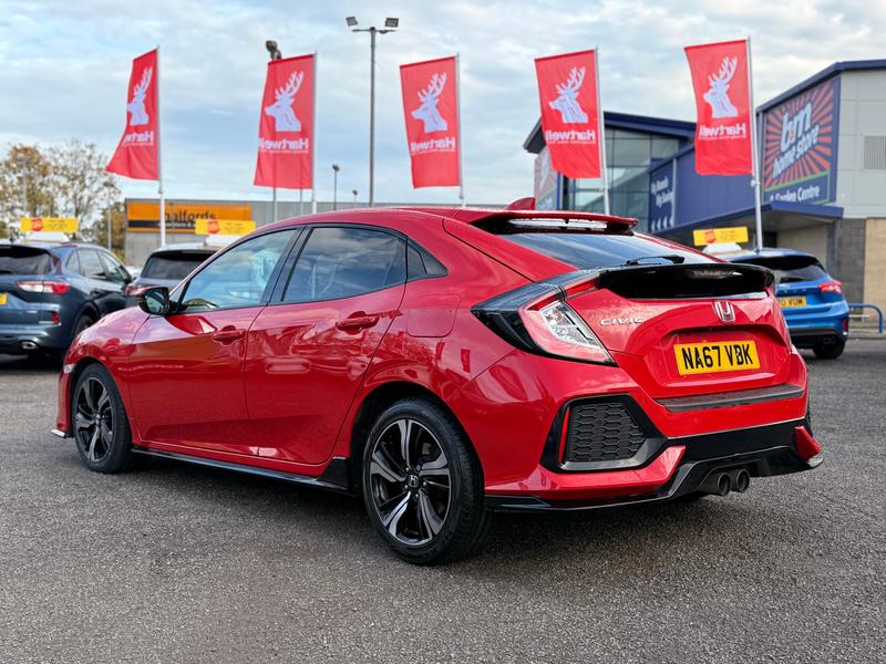 Used Honda Civic 2017 for sale - 76796985: Photo 6