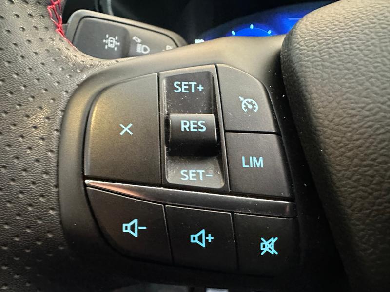 Used Ford Kuga 2022 for sale - 76797094: Photo 27