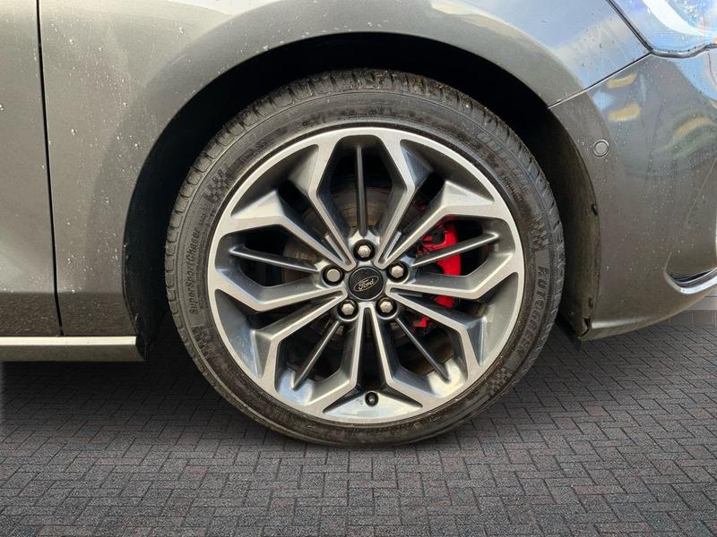 Used Ford Focus 2023 for sale - 76797009: Photo 10