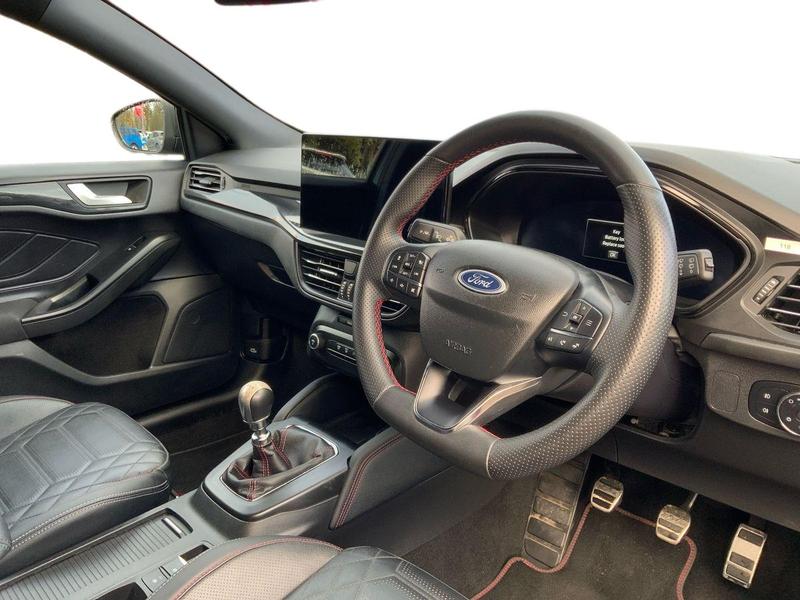Used Ford Focus 2023 for sale - 76797009: Photo 11