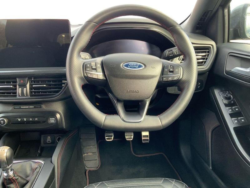 Used Ford Focus 2023 for sale - 76797009: Photo 13
