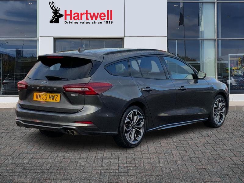 Used Ford Focus 2023 for sale - 76797009: Photo 4