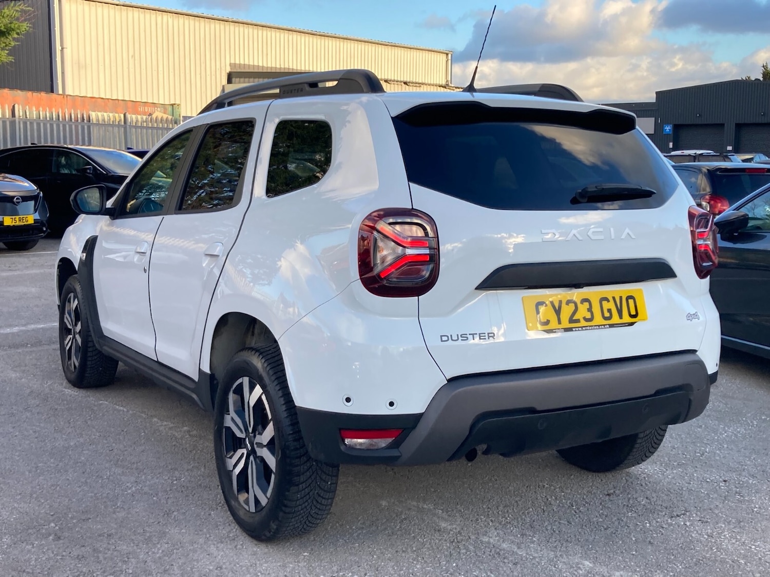 Used Dacia Duster 2023 for sale - 76635564: Photo 10