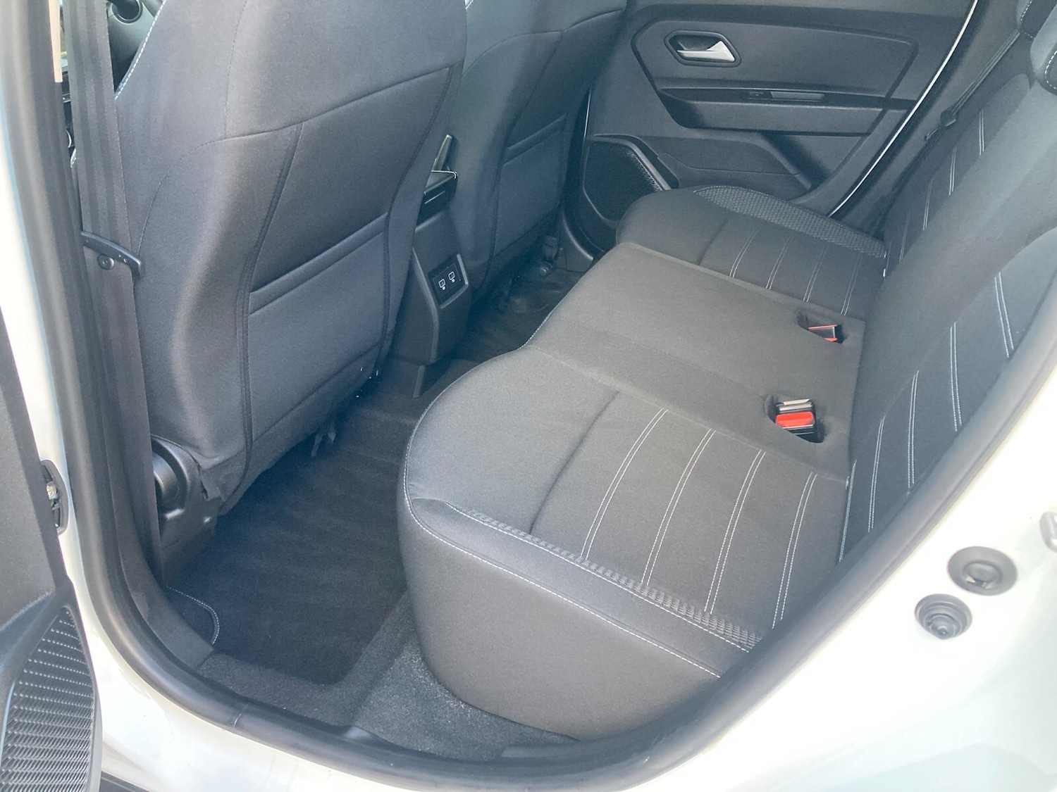 Used Dacia Duster 2023 for sale - 76635564: Photo 14