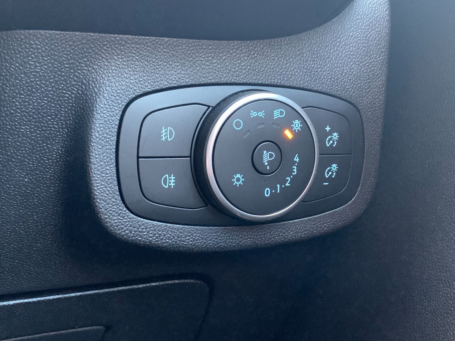 Used Ford Fiesta 2020 for sale - 77225054: Photo 23