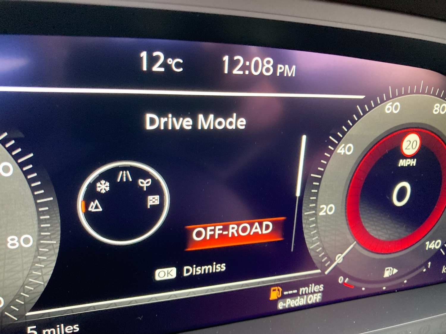 Used Nissan X-Trail 2025 for sale - 76276690: Photo 33