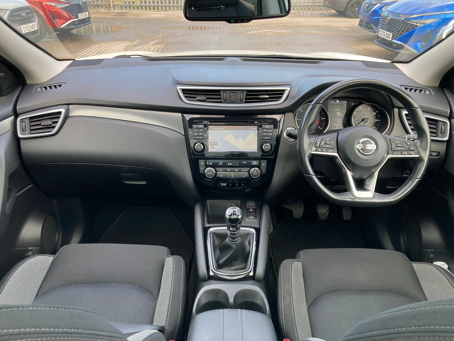 Used Nissan Qashqai 2019 for sale - 76514705: Photo 2