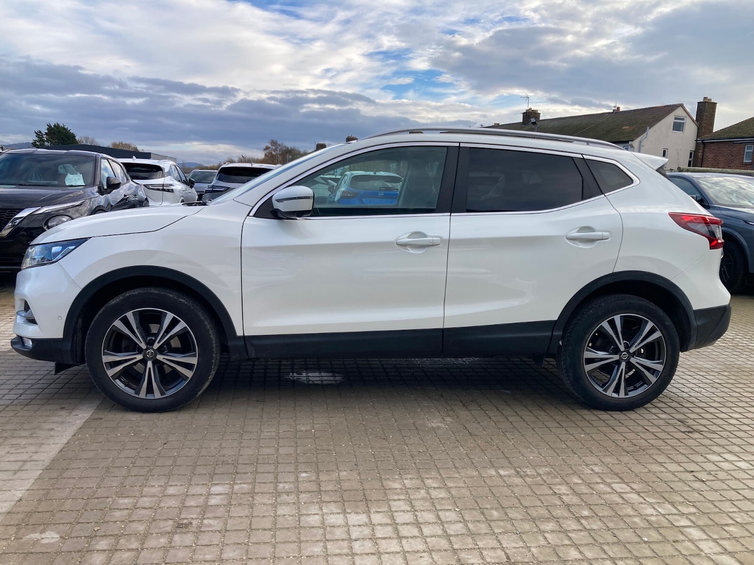 Used Nissan Qashqai 2019 for sale - 76514705: Photo 8