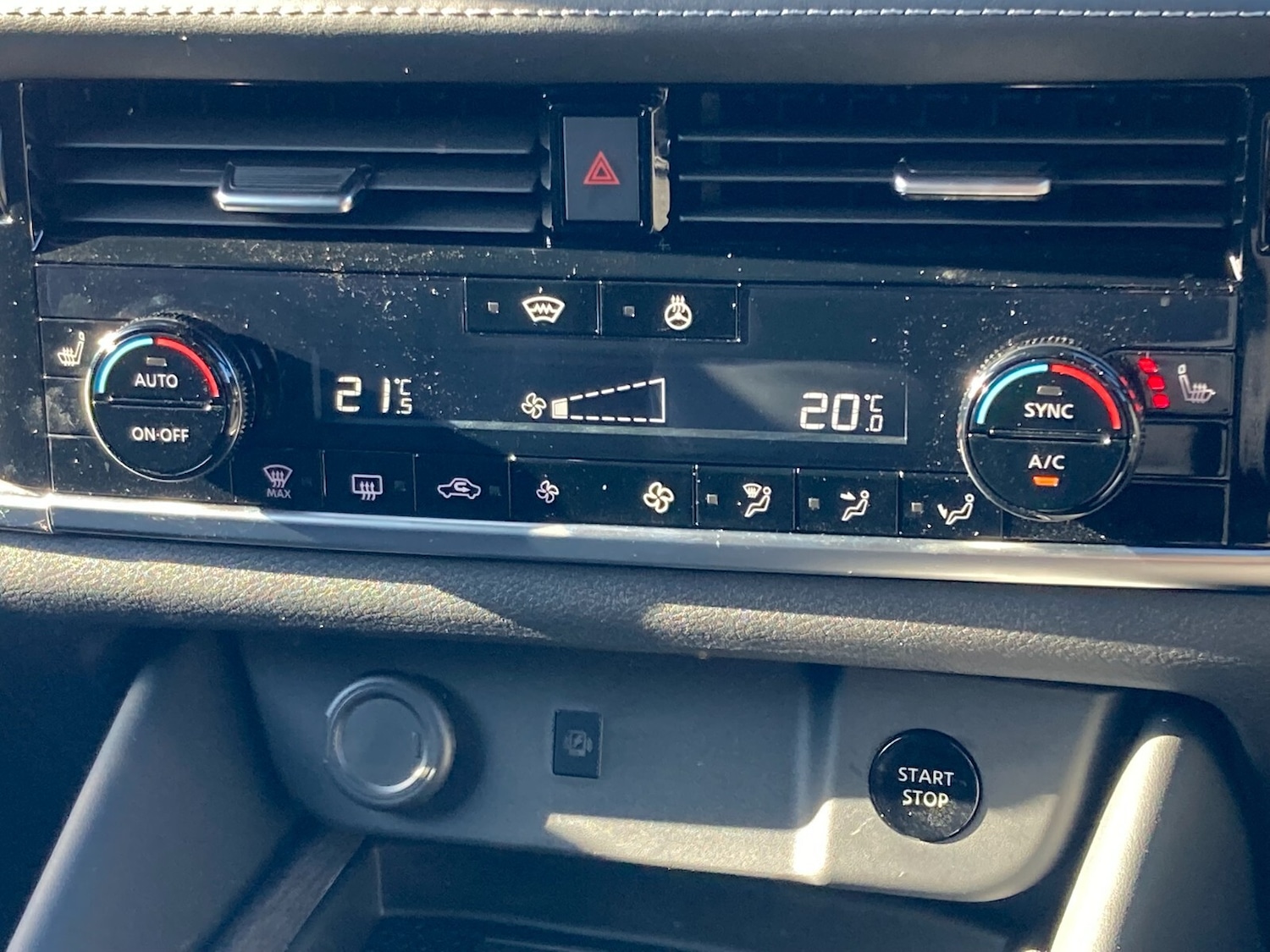 Used Nissan Qashqai 2025 for sale - 76475074: Photo 32