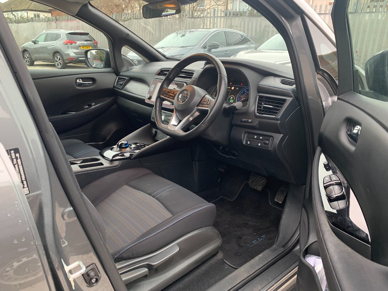 Used Nissan Leaf 2020 for sale - 77274135: Photo 10