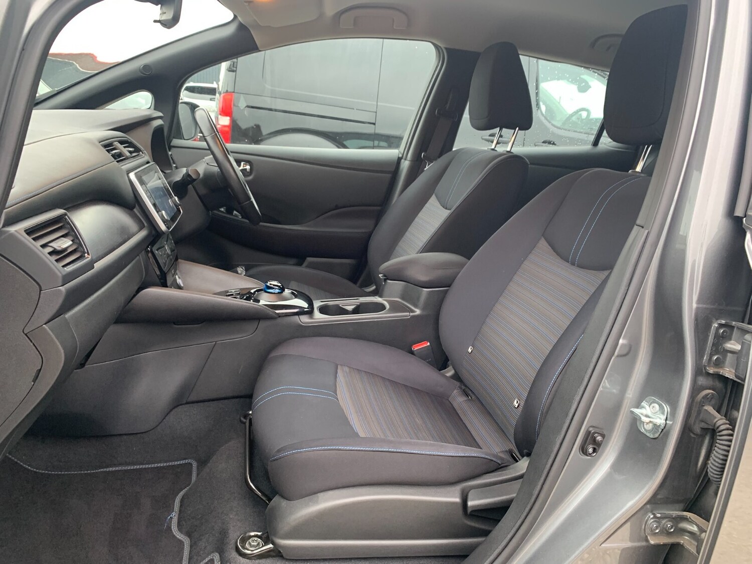 Used Nissan Leaf 2020 for sale - 77274135: Photo 12