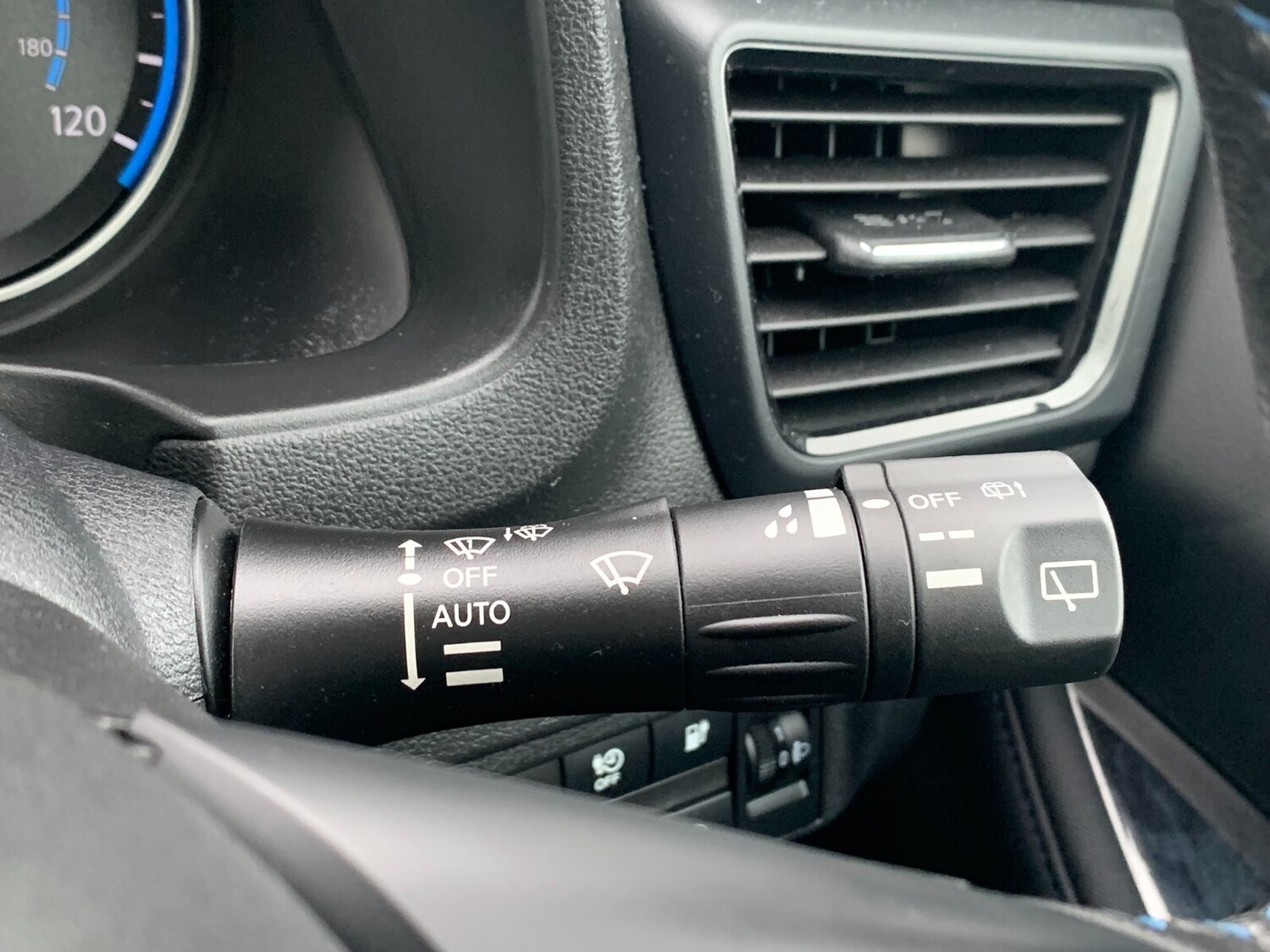 Used Nissan Leaf 2020 for sale - 77274135: Photo 21