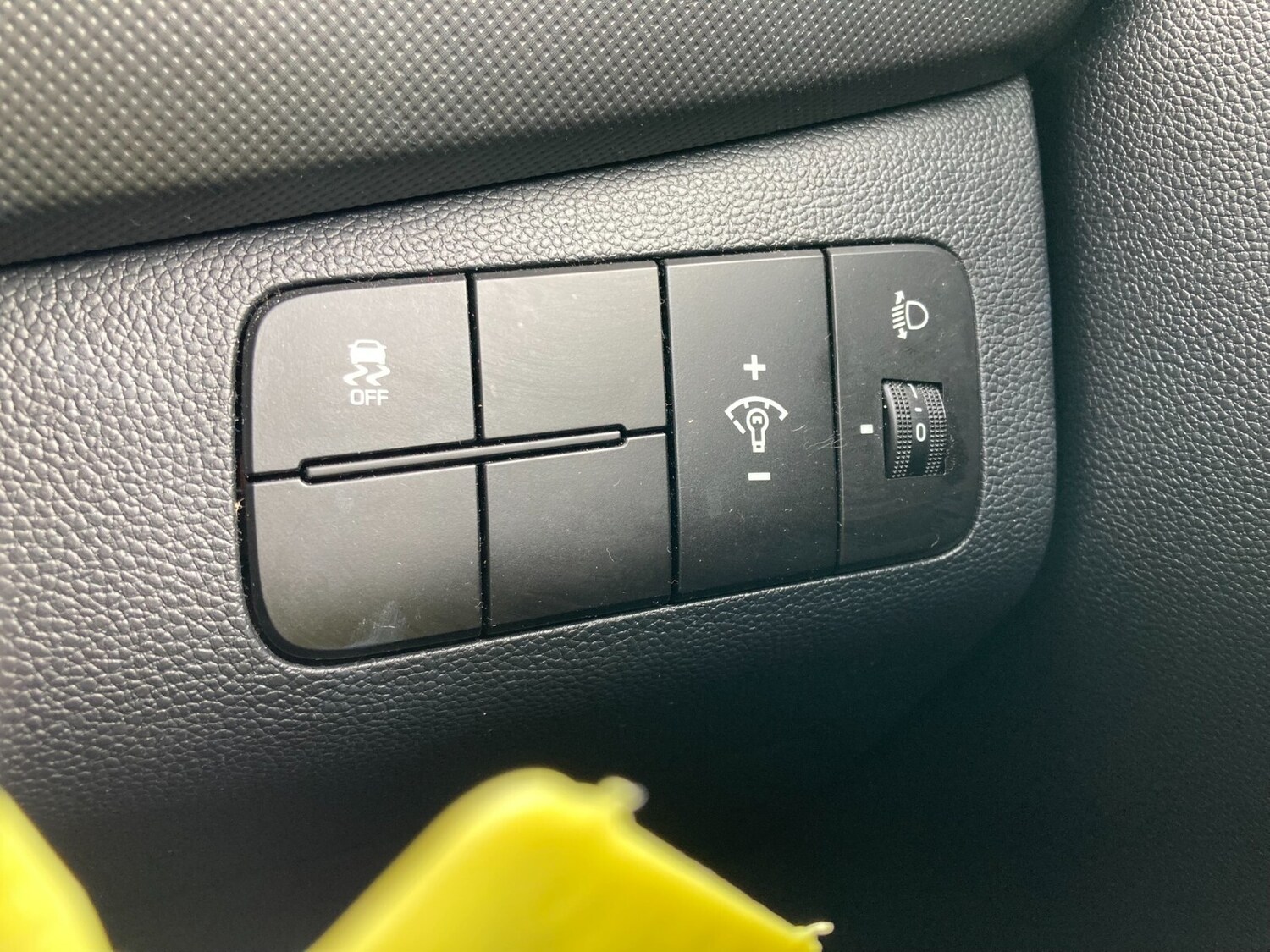 Used Hyundai i10 2017 for sale - 76375472: Photo 31