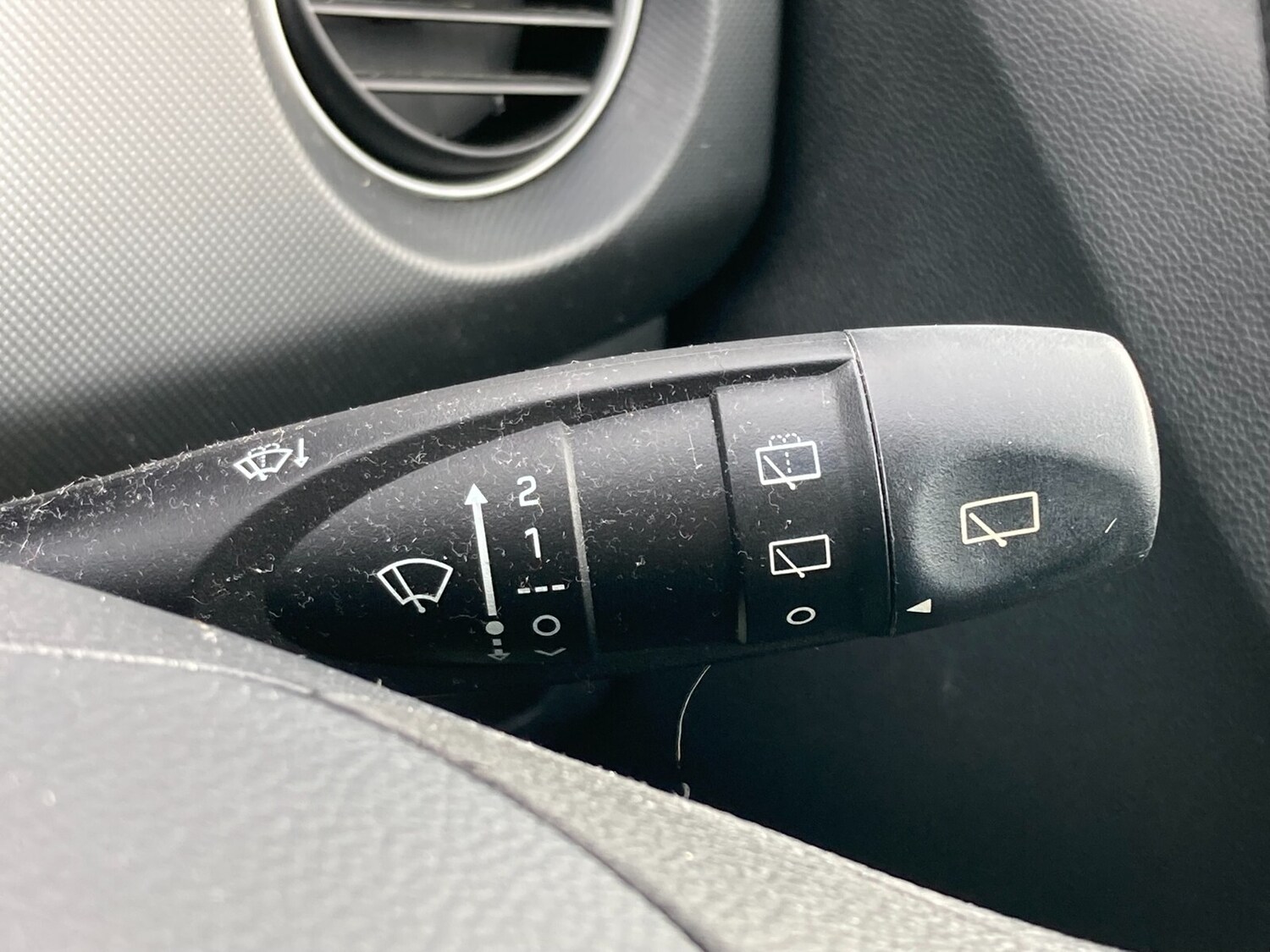 Used Hyundai i10 2017 for sale - 76375472: Photo 34