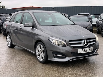 Used Mercedes-Benz B Class 2015 for sale - 77388909: Photo