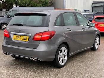 Used Mercedes-Benz B Class 2015 for sale - 77388909: Photo