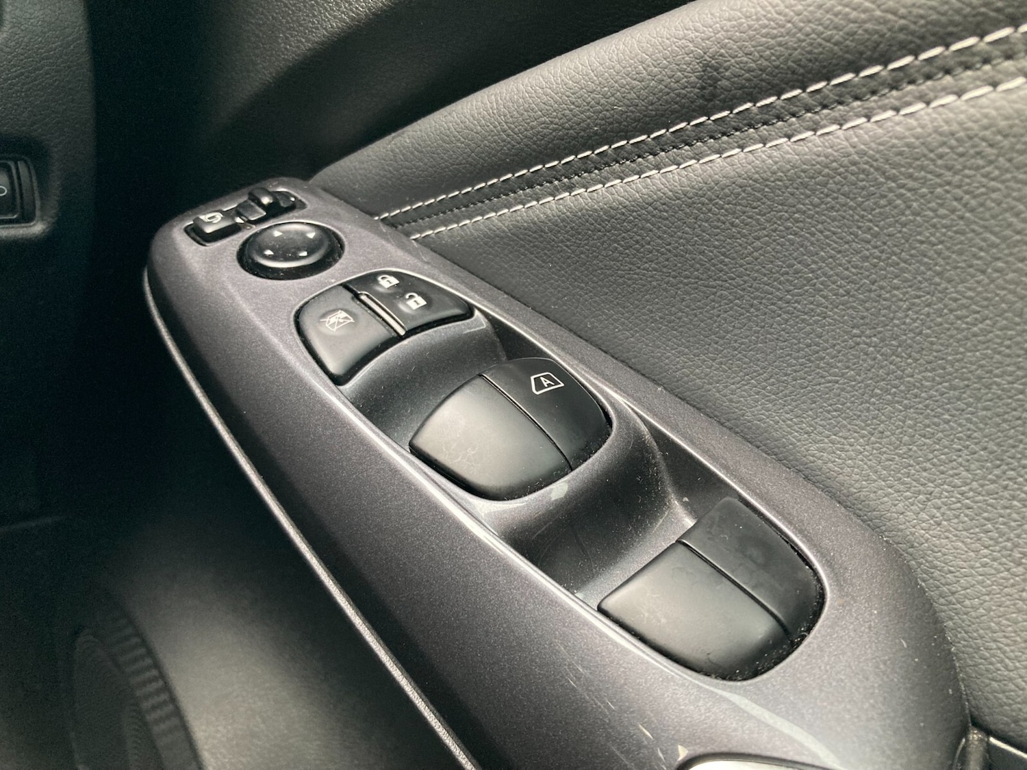 Used Nissan Juke 2023 for sale - 76684065: Photo 35