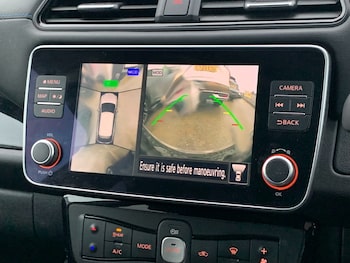 Used Nissan Leaf 2022 for sale - 77388904: Photo