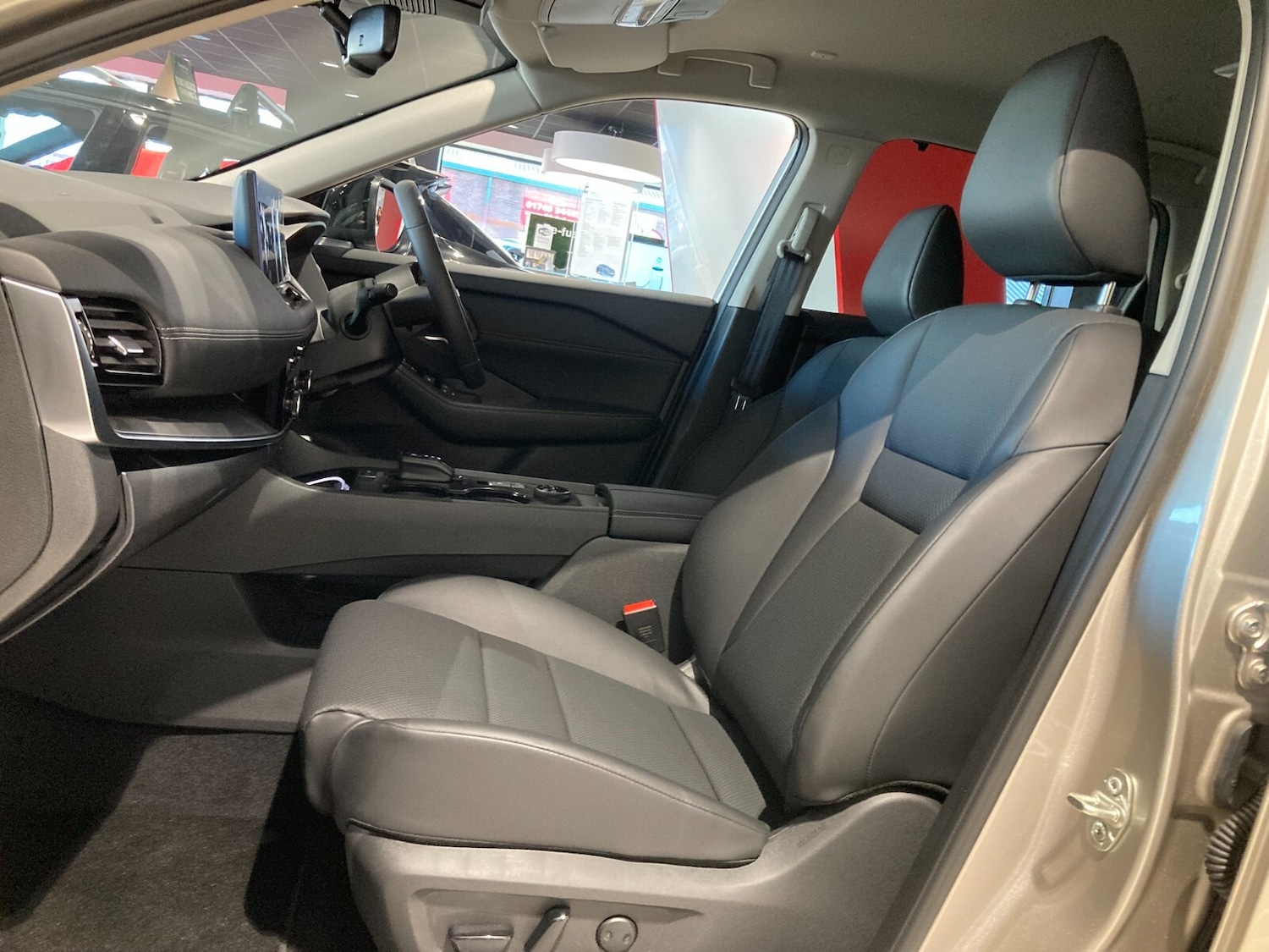 Used Nissan X-Trail for sale - 76622214: Photo 10