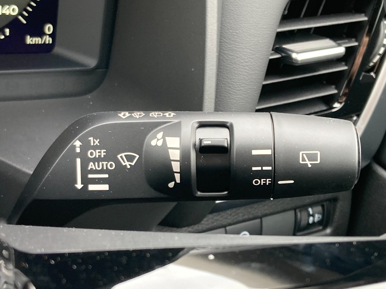 Used Nissan X-Trail 2025 for sale - 76276592: Photo 23