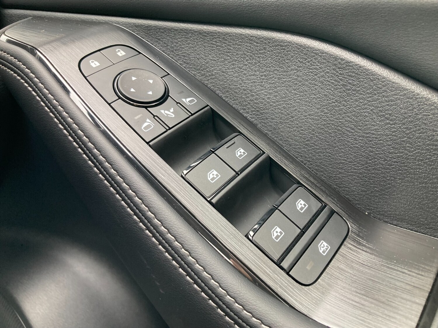 Used Nissan X-Trail 2025 for sale - 76276592: Photo 38