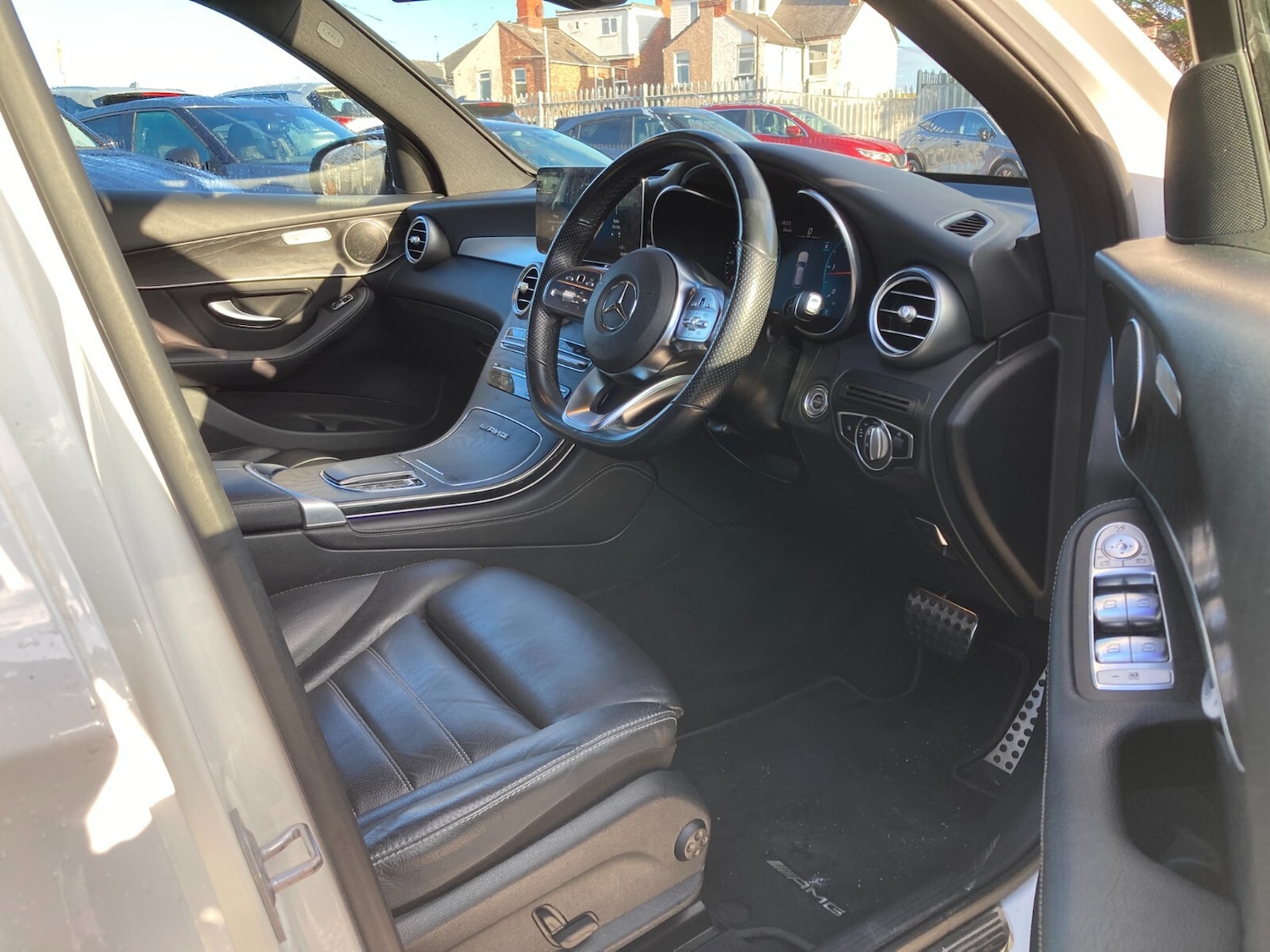 Used Mercedes-Benz GLC 2020 for sale - 76507530: Photo 10