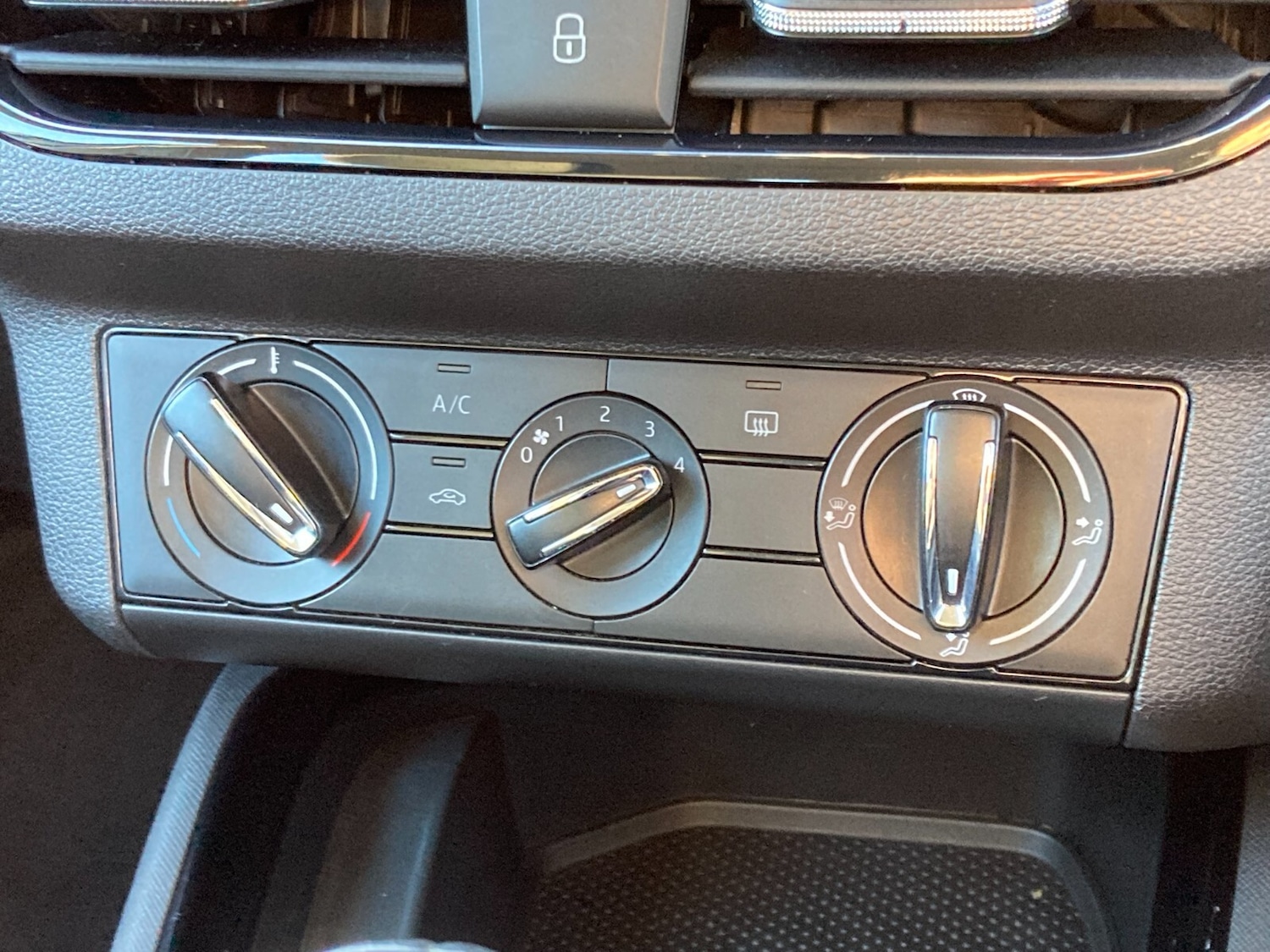 Used Skoda Kamiq 2020 for sale - 77556825: Photo 29