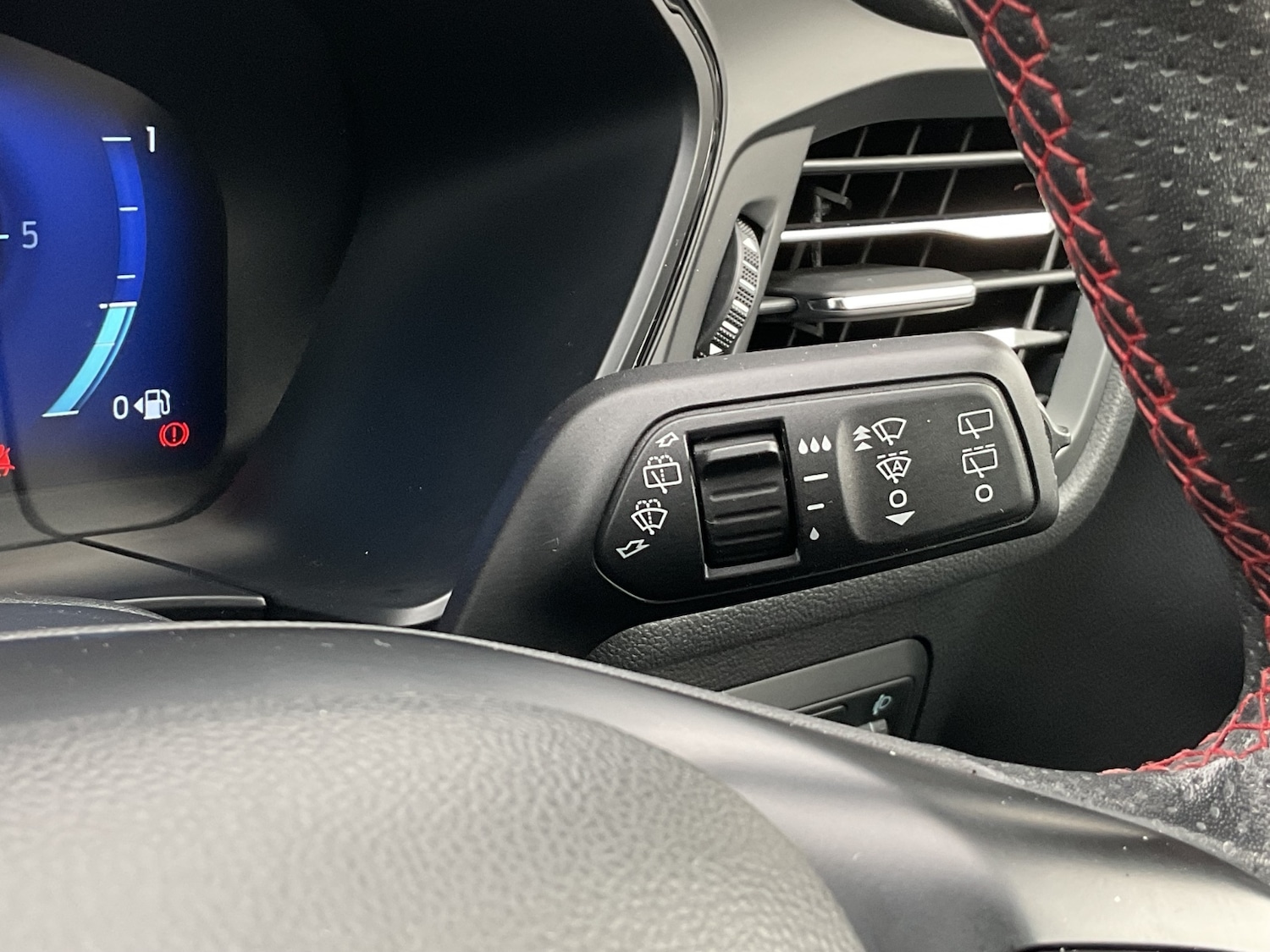 Used Ford Kuga 2021 for sale - 77619070: Photo 23